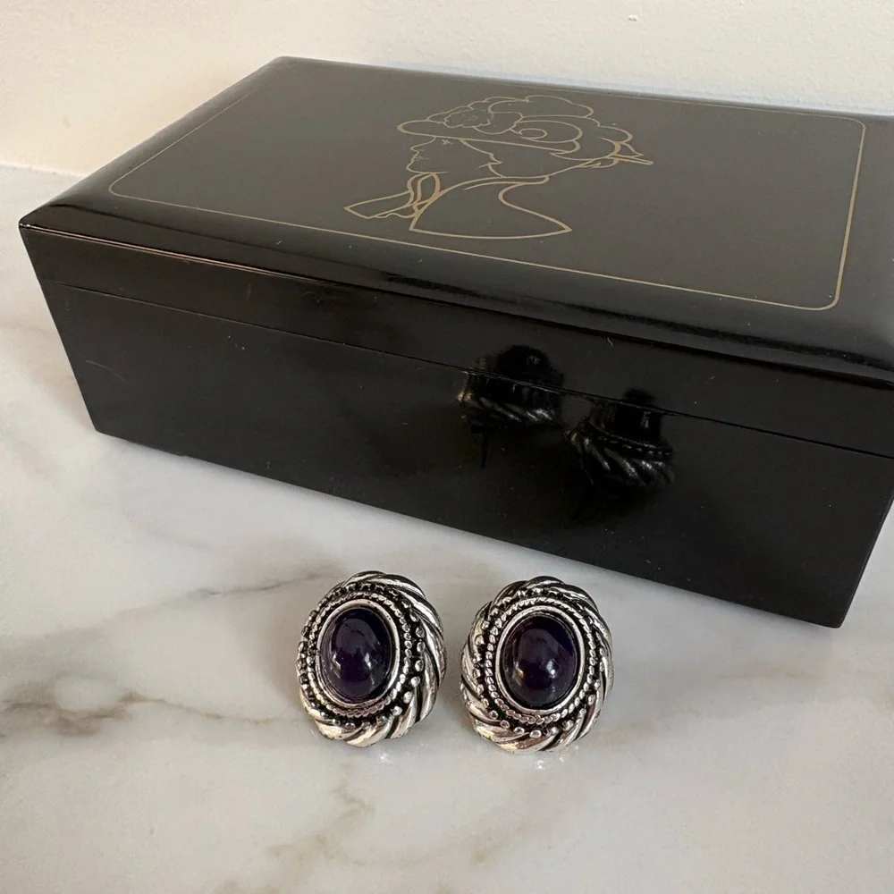 Avon Y2K Amethyst Cabochon Earrings Vintage Style Silver Statement Studs NIB 181 - Picture 9 of 14